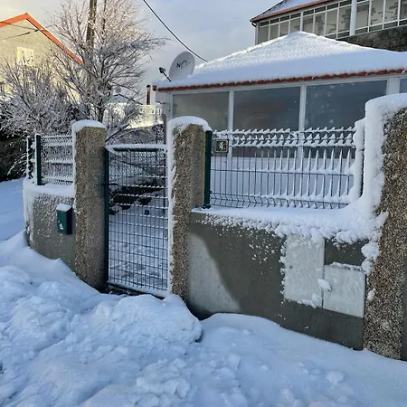 Casa Fonte Fria * Pitoes das Junias